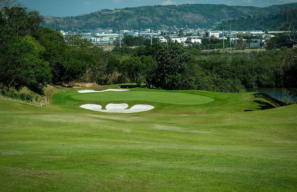 Hole12